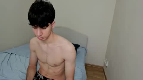 QUENTIN online show from December 17, 6:53 am