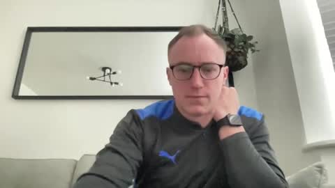 hotholby86 online show from February 16, 11:59 am