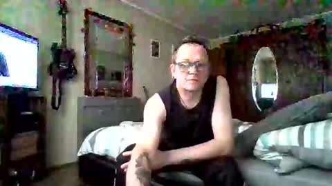 Snapshot of hotmale36xxx chatting on January 10, 10:06 am hotmale36xxx online show from January 10, 10:06 am