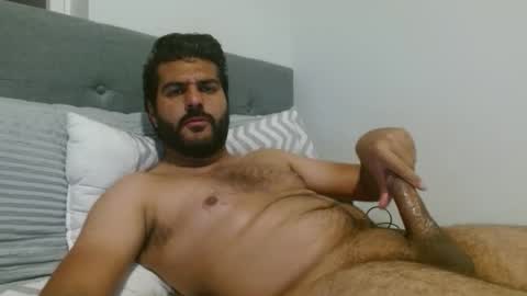 hotsexdude69 online show from October 25, 6:37 am