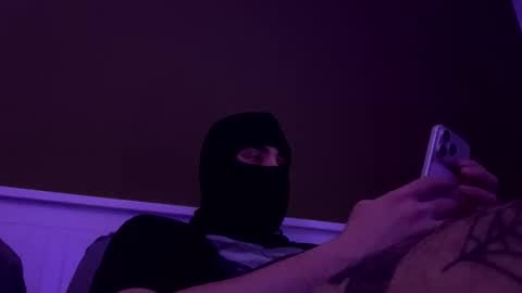 hottattedguyy online show from March 21, 11:42 pm