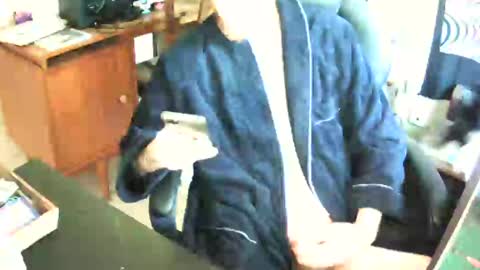 Snapshot of hottattoo91 chatting on February 17, 9:35 am hottattoo91 online show from February 17, 9:35 am