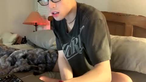 hottiewithabody101 online show from March 24, 12:05 am