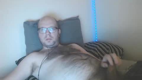 Snapshot of hoyboydkk chatting on October 22, 7:16 pm Christian online show from October 22, 7:16 pm