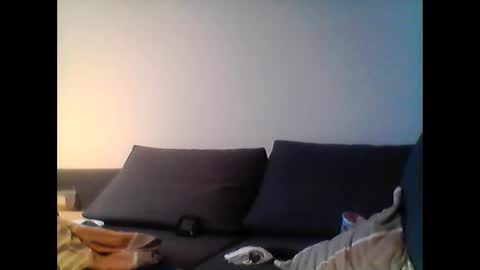 hubikush22 online show from February 9, 4:33 pm