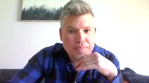 hunginhville2347 online show from March 18, 8:56 pm