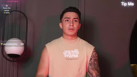 hunk_ryan online show from September 28, 9:13 pm