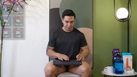 hunk_ryan online show from February 18, 11:55 am