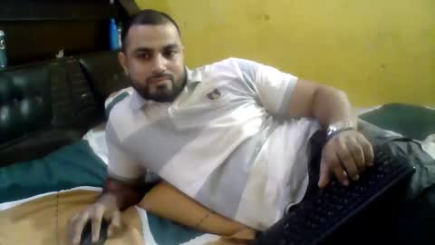 hunkster102 online show from September 8, 3:11 pm