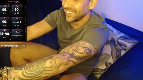 Snapshot of hunky_arthur chatting on September 24, 3:32 pm Hunky  Arthur online show from September 24, 3:32 pm