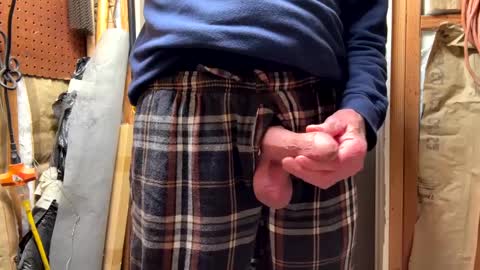 huskey300 online show from January 2, 4:09 am