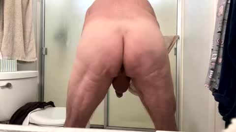 huskey300 online show from February 6, 5:30 pm