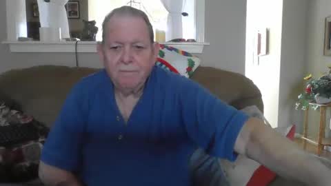 Snapshot of hvl13 chatting on October 24, 7:37 pm hvl13 online show from October 24, 7:37 pm