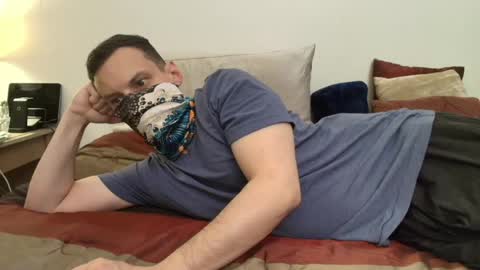 i o ro online show from March 14, 2:40 am