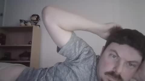 iaguy0587 online show from May 26, 7:54 pm