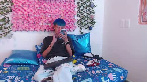 iam_lukas__ online show from September 10, 3:27 am
