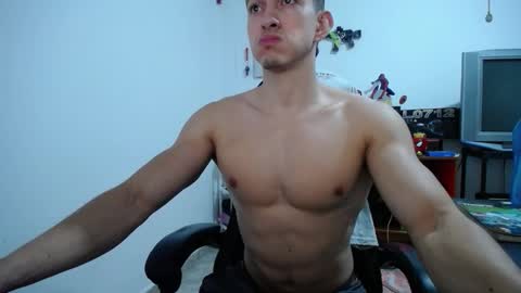 iam_yourbabyprincess_xd online show from March 7, 4:54 am