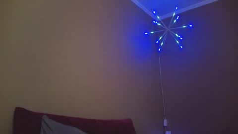 iamhereandnow online show from February 21, 10:28 am