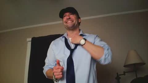 iamhereandnow online show from March 7, 12:37 am