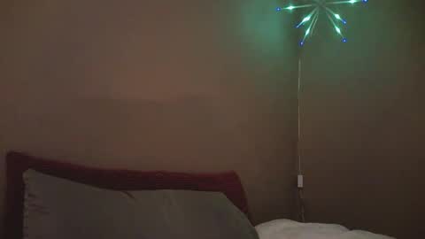 iamhereandnow online show from September 27, 2:53 am