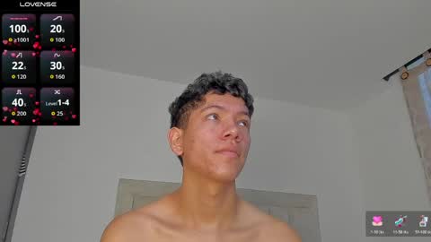 Juliiiiian online show from April 6, 11:11 am