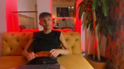 Thiago online show from January 7, 3:37 am