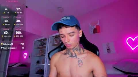 IAN CASTILLO online show from September 12, 2:06 pm