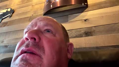 icanmakeyousquirt69 online show from May 13, 10:40 pm