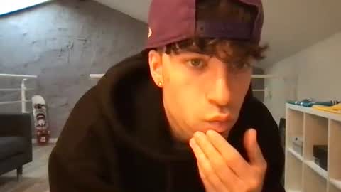 Snapshot of icyninesix chatting on January 26, 3:58 pm icyninesix online show from January 26, 3:58 pm