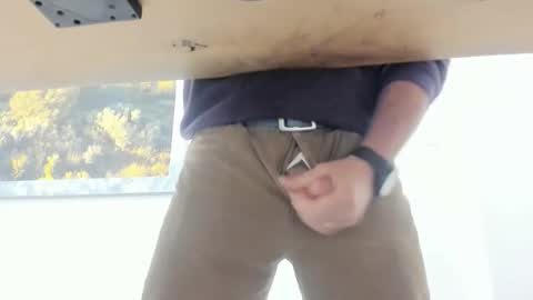 idfunguy2023 online show from December 3, 1:11 am