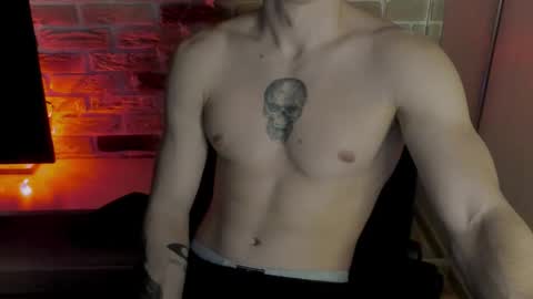 yo online show from February 13, 10:15 pm