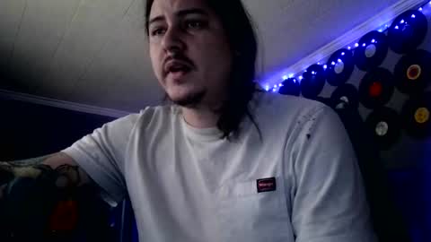 iggy_iggy_iggy online show from February 9, 7:41 pm