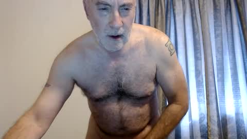 IJJordan online show from December 8, 6:06 pm