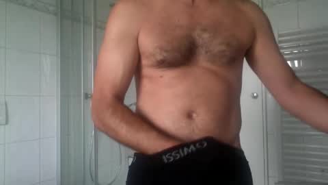 ilcaponero online show from June 2, 8:59 am