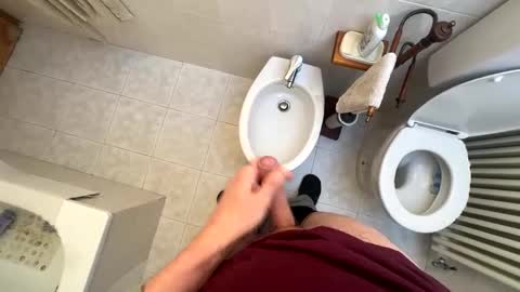 Snapshot of ilconte81 chatting on December 29, 8:00 am ilconte81 online show from December 29, 8:00 am