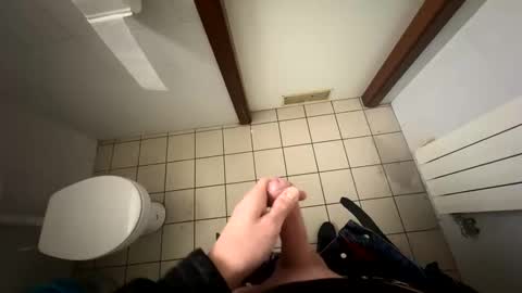 Snapshot of ilconte81 chatting on January 20, 1:11 pm ilconte81 online show from January 20, 1:11 pm