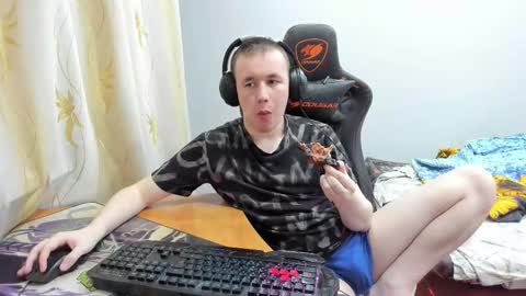 iliaskris online show from October 11, 6:56 pm