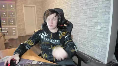 iliaskris online show from March 7, 3:28 pm