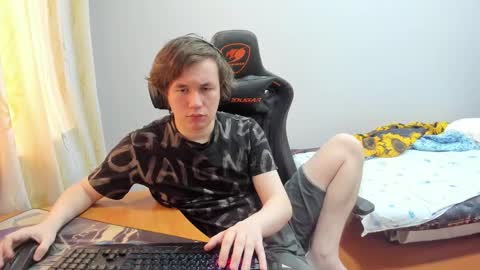 iliaskris online show from September 23, 12:04 pm