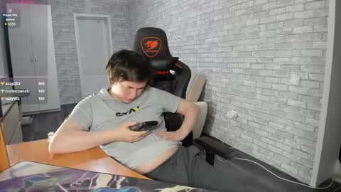 iliaskris online show from February 11, 6:44 pm