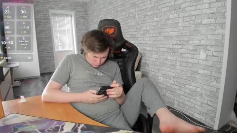 iliaskris online show from February 26, 11:20 am