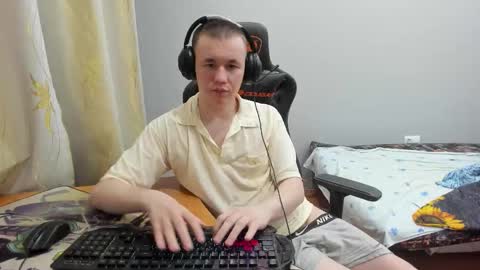 iliaskris online show from October 3, 3:17 pm