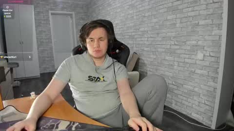 iliaskris online show from February 20, 6:35 pm