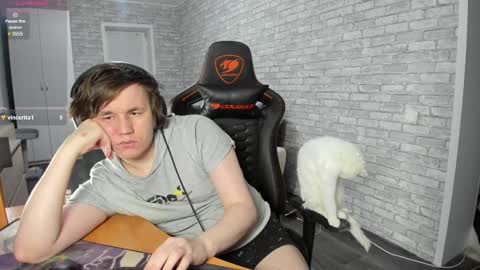 iliaskris online show from February 19, 6:10 pm