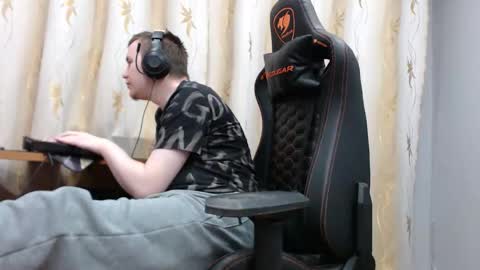 lord online show from November 8, 12:52 pm