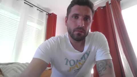 illela1387 online show from April 2, 12:02 pm