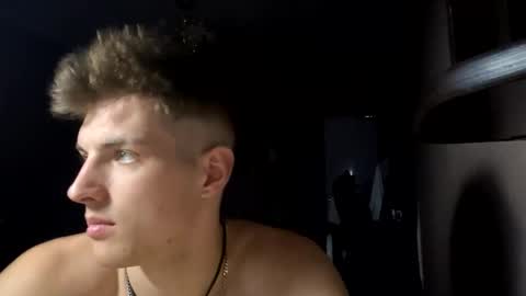 ilyahrr online show from March 17, 9:06 pm