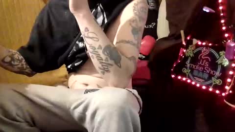 JJ online show from February 17, 6:31 am