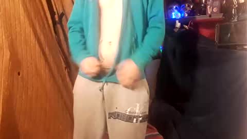 JJ online show from December 11, 6:16 am