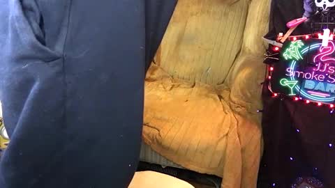 JJ online show from October 28, 8:28 am